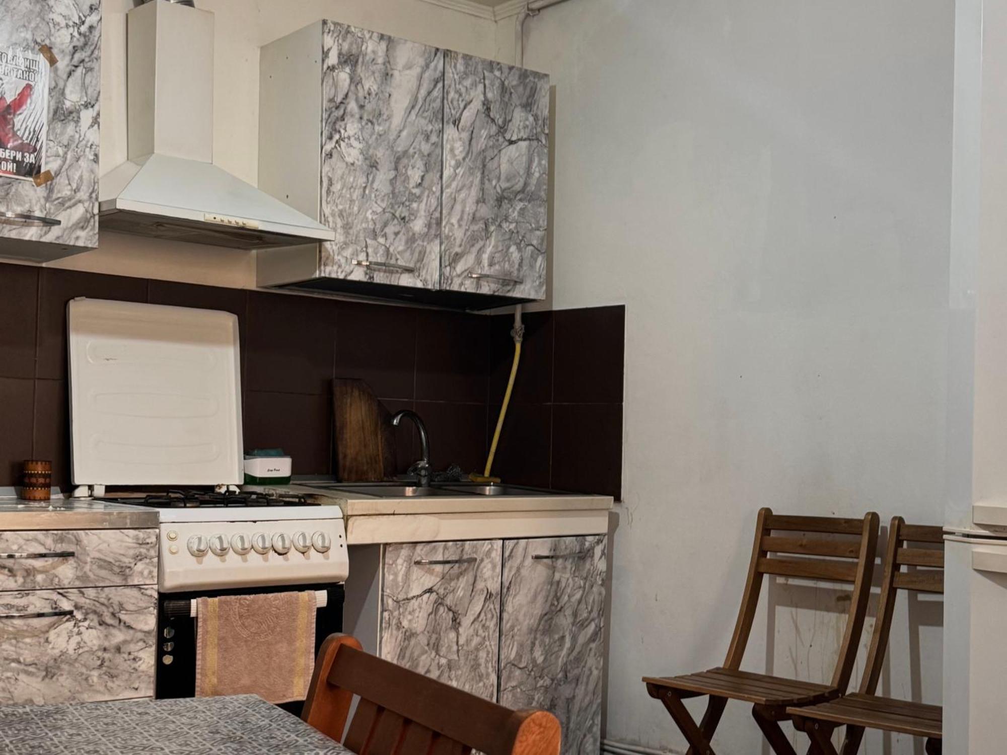 Buddha Hostel Bodoni Chisinau Ruang foto