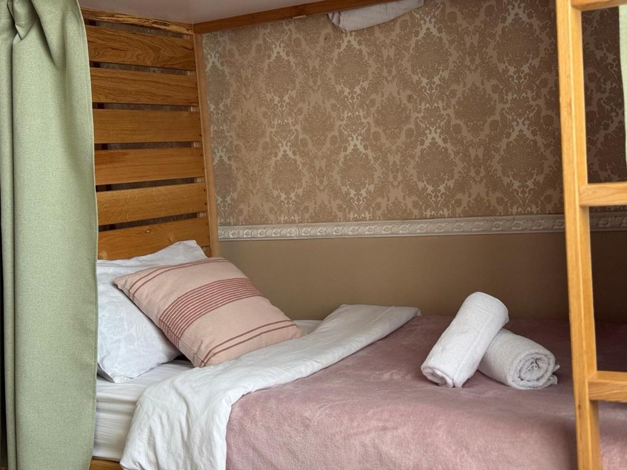 Buddha Hostel Bodoni Chisinau Bagian luar foto