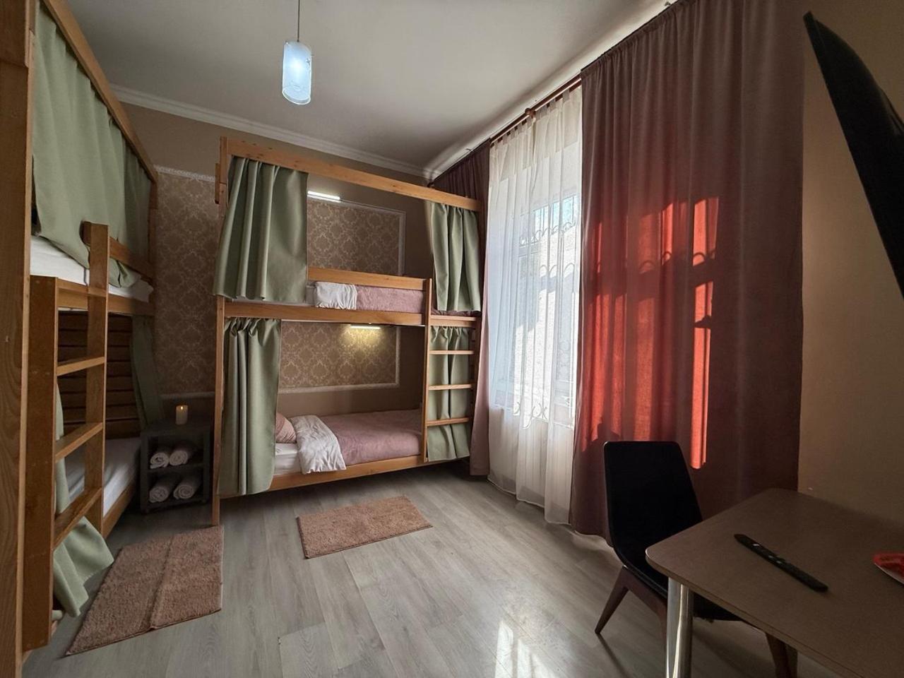 Buddha Hostel Bodoni Chisinau Bagian luar foto